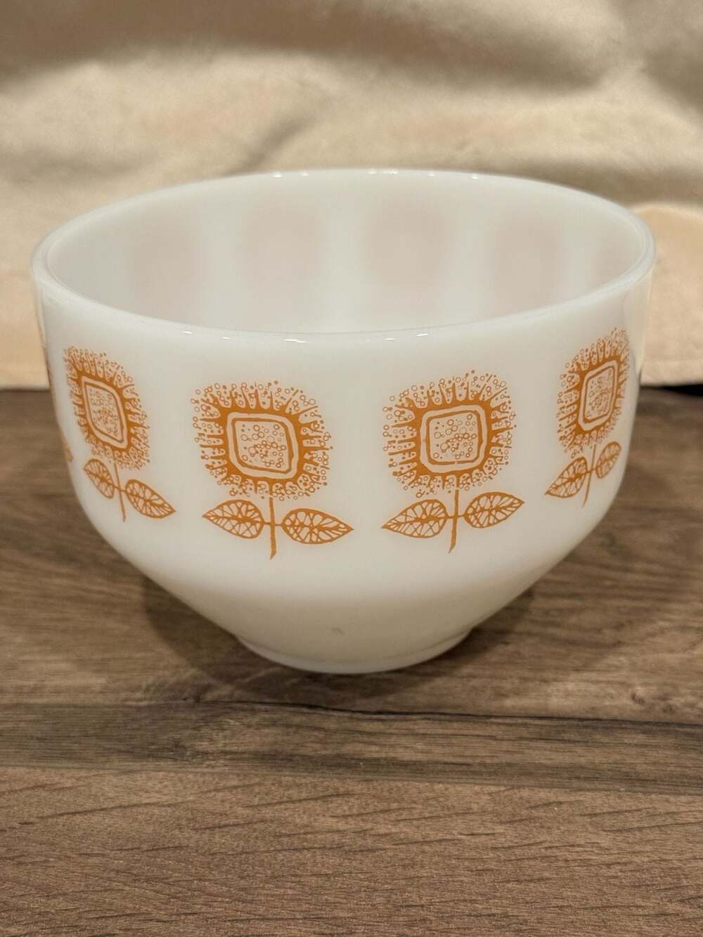 Vintage Federal Glass Milk Glass Sunflower Orange Pattern Mixing Bowl